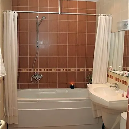 Real Hotell